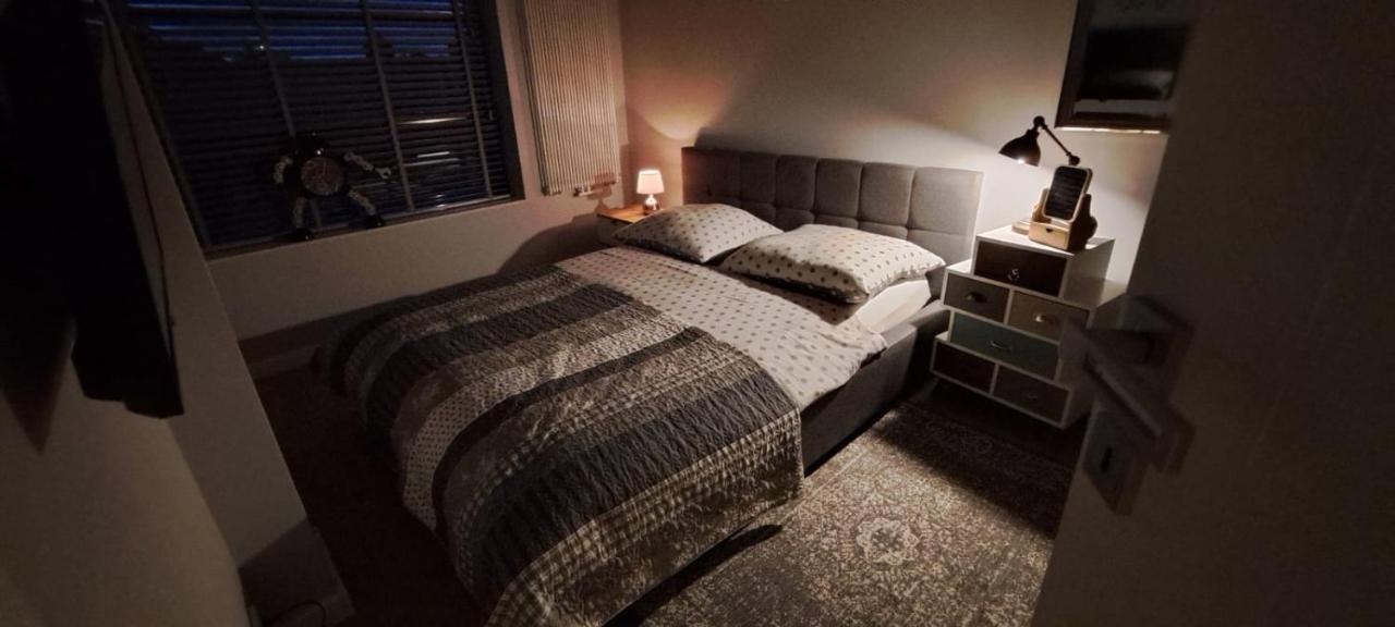 Loft Apartment " Amadeus " Tymienieckiego 25D Łódź Kültér fotó